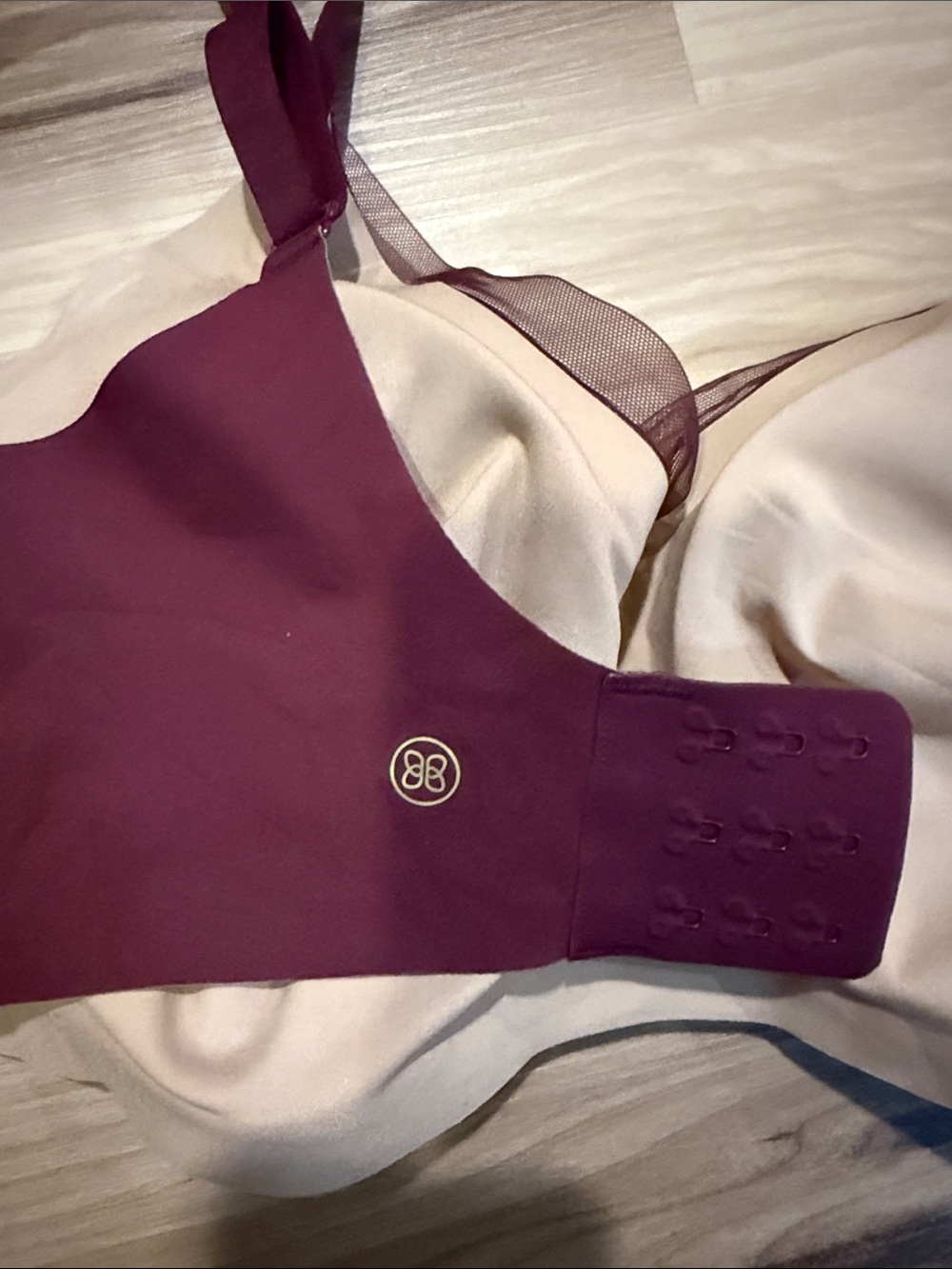 Honeylove Seamless Bra in Wine - Picture 3 of 5